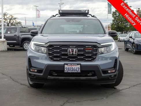 Used 2022 Honda Passport TrailSport image 3