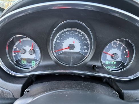 Used 2012 Chrysler 200 Touring image 25