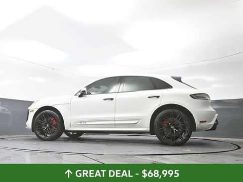 Used 2023 Porsche Macan GTS AWD/4WD image 32