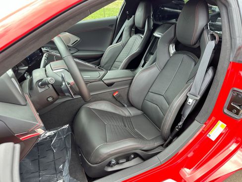 Used 2020 Chevrolet Corvette Stingray Premium Cpe w/ 3LT Preferred Equipment Group RWD image 11