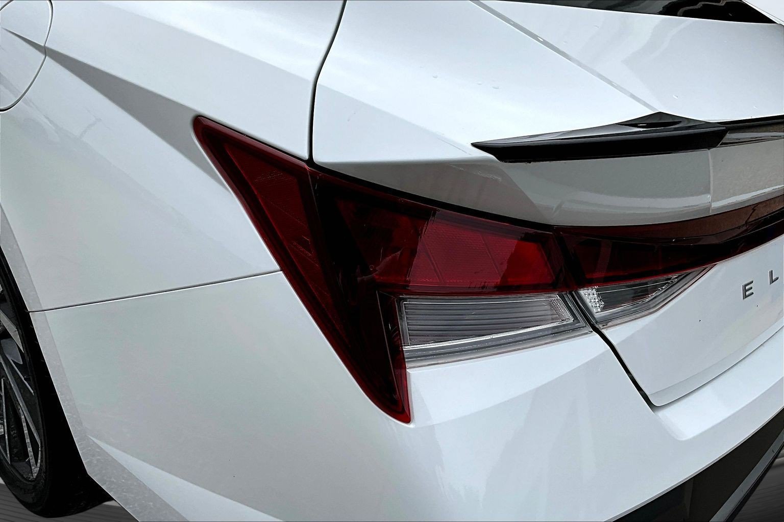 Used 2025 Hyundai Elantra Sport FWD image 21