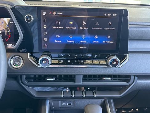 Used 2026 Chevrolet Colorado Trail Boss AWD/4WD image 17