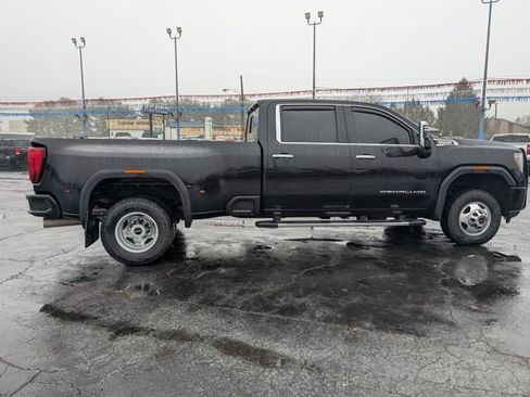 Used 2020 GMC Sierra 3500 Denali w/ Technology Package image 8