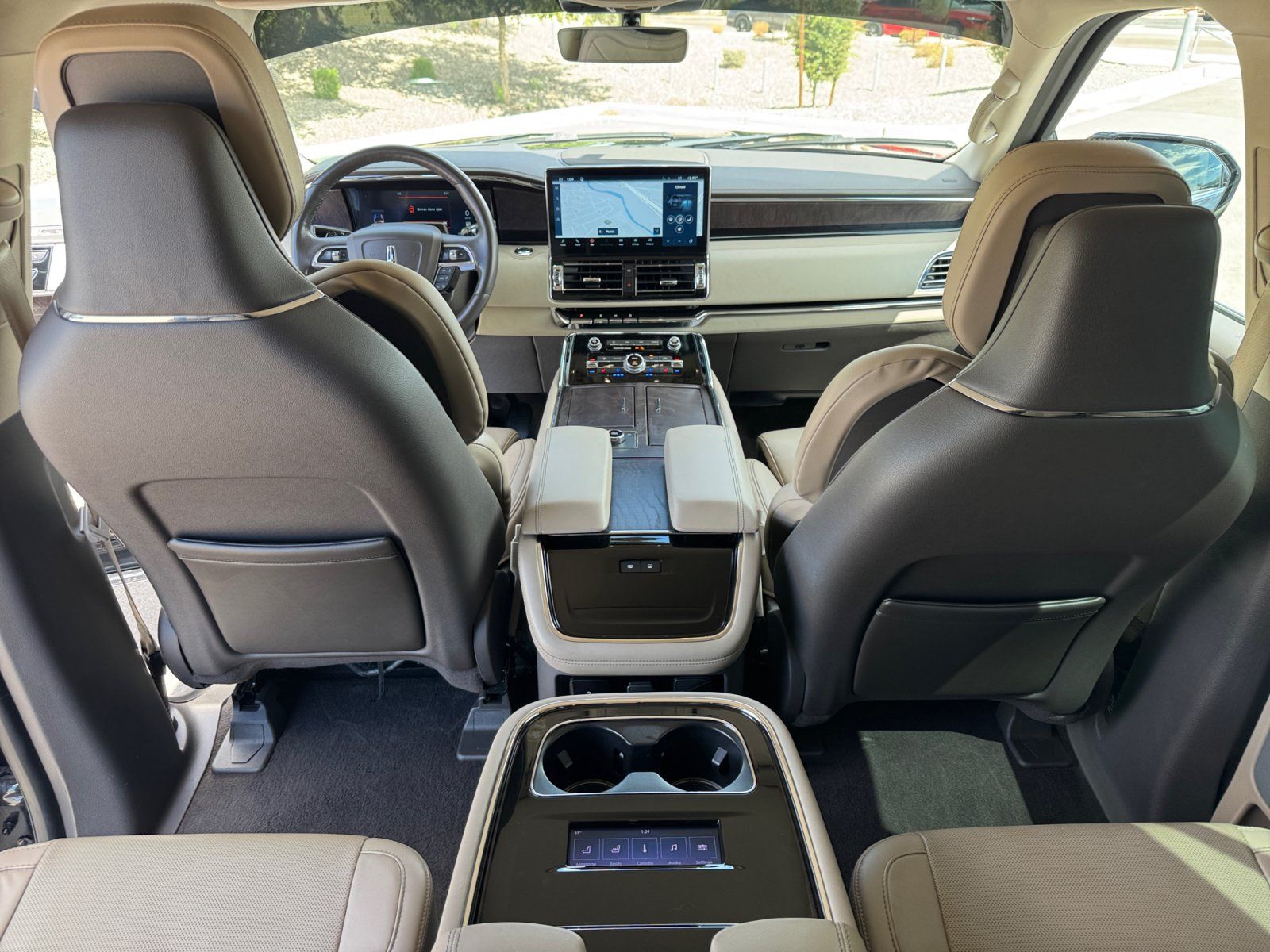 Used 2023 Lincoln Navigator Reserve RWD image 32