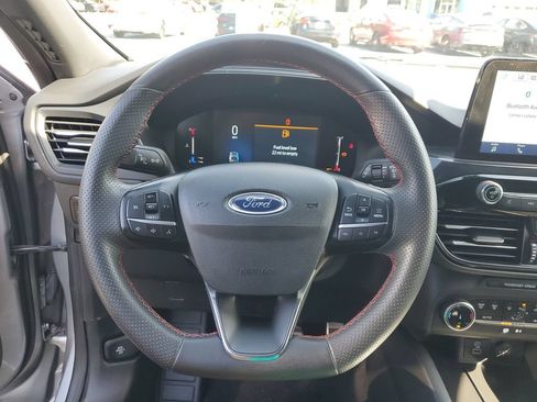 Used 2023 Ford Escape ST-Line FWD image 27