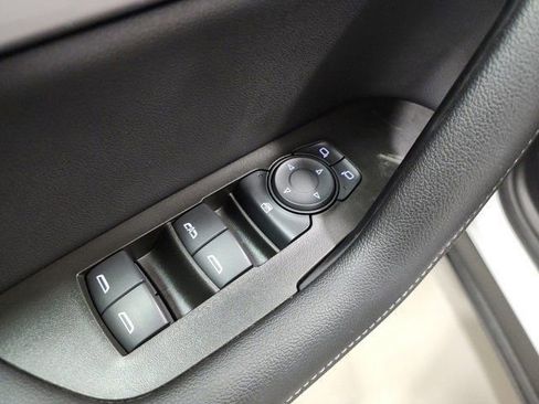 Used 2023 Chevrolet Blazer LT w/ Convenience Package image 18