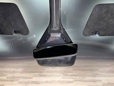 Used 2023 Lucid Air Touring image 18