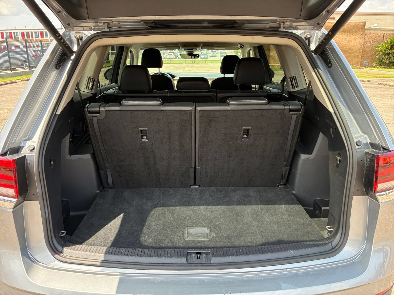 Used 2026 Volkswagen Atlas SE AWD/4WD image 33