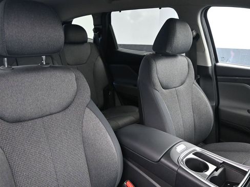 Used 2022 Hyundai Santa Fe SEL w/ Convenience Package image 11