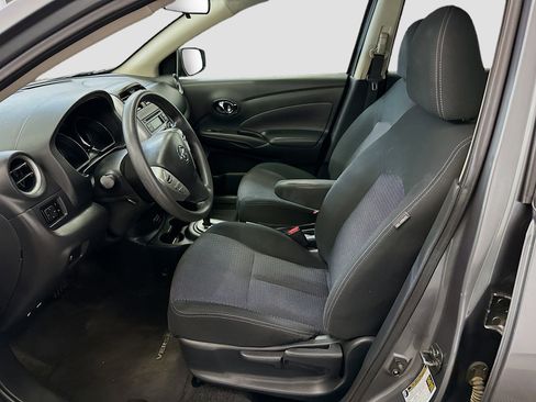 Used 2018 Nissan Versa SV FWD image 13