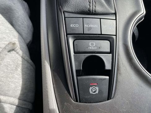 Used 2024 Toyota Camry XSE image 44