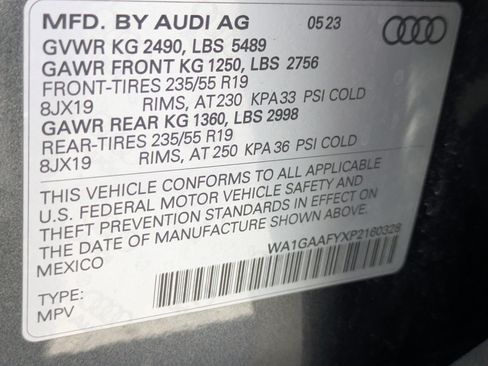 Used 2023 Audi Q5 2.0T Premium w/ Convenience Package AWD/4WD image 31