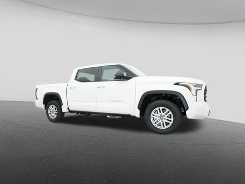 New 2025 Toyota Tundra SR5 w/ SR5 Premium Package image 28