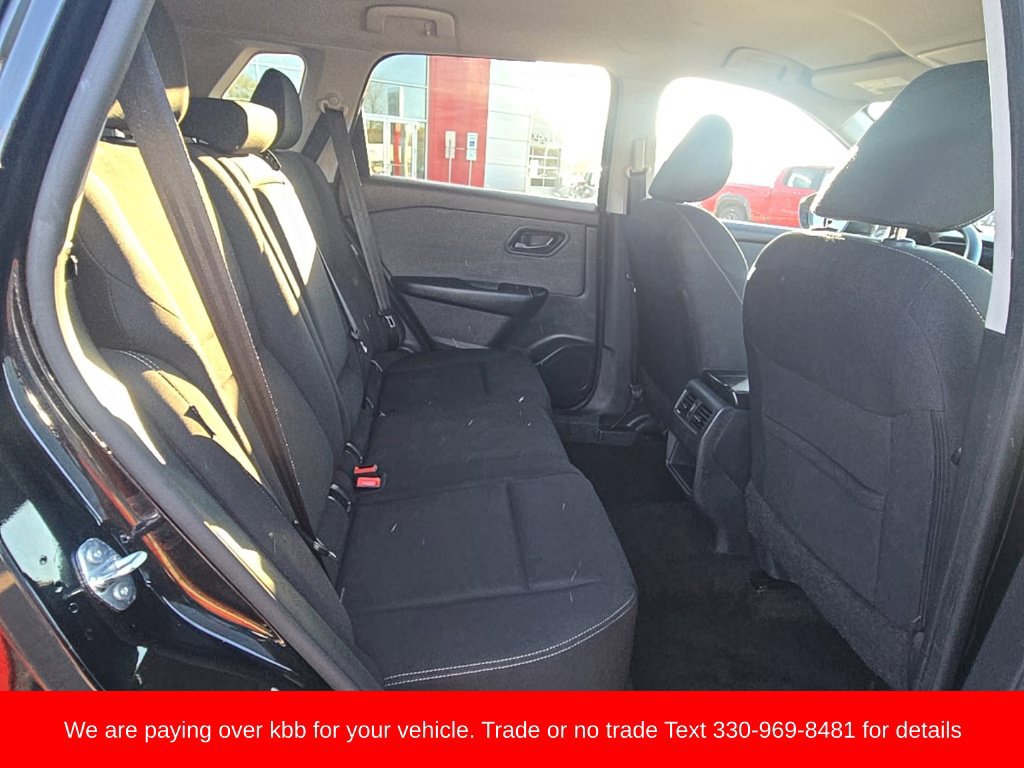 Used 2023 Nissan Rogue S AWD/4WD image 23