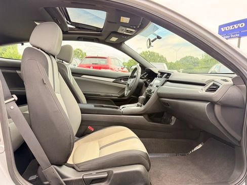 Used 2017 Honda Civic LX-P image 19