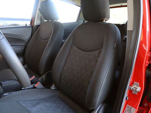 Used 2020 Chevrolet Spark LT image 20