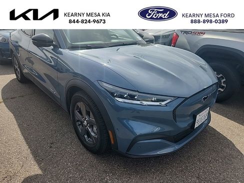 Used 2023 Ford Mustang Mach-E Select image 1