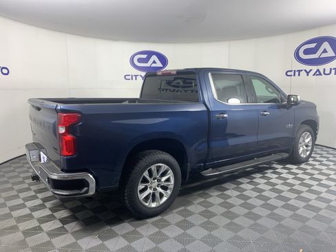 Used 2021 Chevrolet Silverado 1500 LTZ w/ LTZ Premium Package RWD image 3