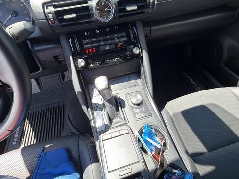 Used 2024 Lexus IS 300 F Sport AWD/4WD image 9
