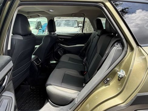 Used 2024 Subaru Outback Onyx Edition AWD/4WD image 13