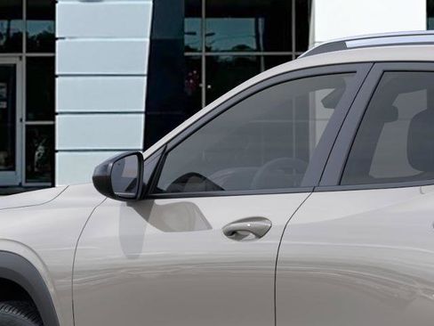 New 2026 Chevrolet Trax ACTIV FWD image 12