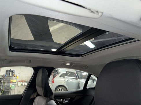 Used 2023 Volvo S60 T8 Plus w/ Climate Package image 21