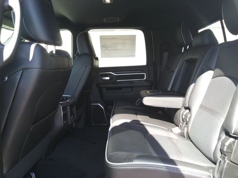 New 2026 RAM 2500 Laramie w/ Towing Technology Group image 8