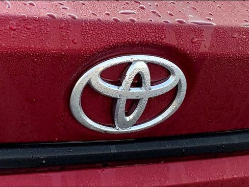 Used 2024 Toyota Corolla LE image 10