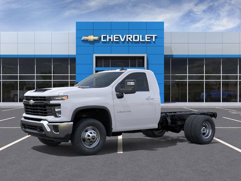 New 2025 Chevrolet Silverado 3500 W/T w/ WT Convenience Package AWD/4WD image 20