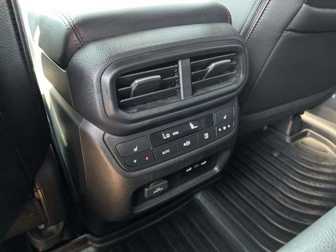 Used 2025 Honda Ridgeline Black Edition image 20