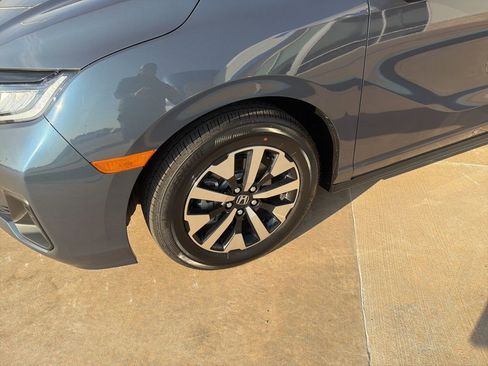 Certified 2026 Honda Odyssey EX-L image 32