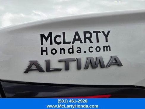 Used 2024 Nissan Altima 2.5 S FWD image 13