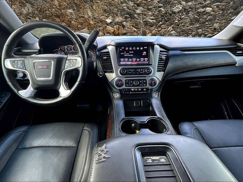 Used 2016 GMC Yukon SLT w/ Open Road Package image 15