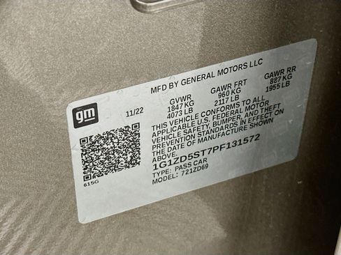 Used 2023 Chevrolet Malibu LT w/ Driver Confidence Package FWD image 12