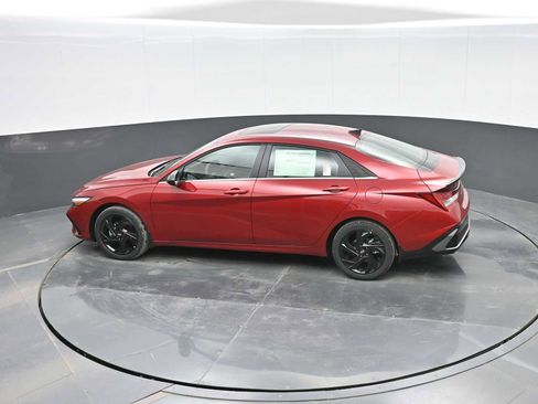 New 2026 Hyundai Elantra SEL Sport Premium image 25