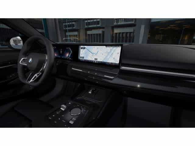 Used 2026 BMW 530i w/ M Sport Package RWD image 14