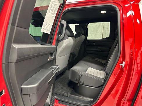 Used 2025 Toyota Tacoma TRD Sport image 42