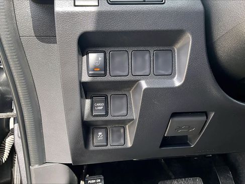 Used 2023 Nissan Frontier Pro-X w/ Technology Package image 32