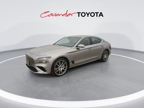 Used 2025 Genesis G70 2.5T image 4