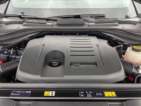 New 2026 Land Rover Range Rover Sport SE AWD/4WD image 18