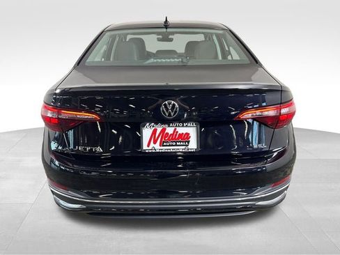 Used 2024 Volkswagen Jetta SEL FWD image 6
