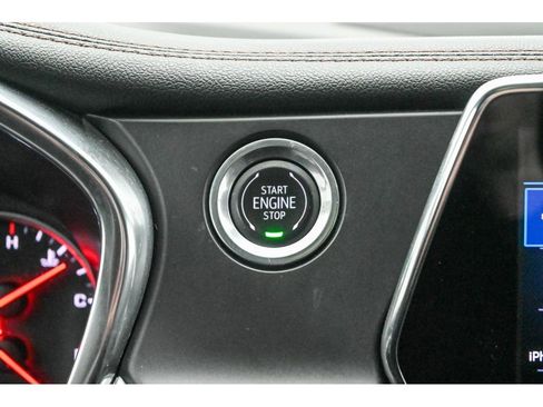 Used 2020 Chevrolet Blazer Premier image 51