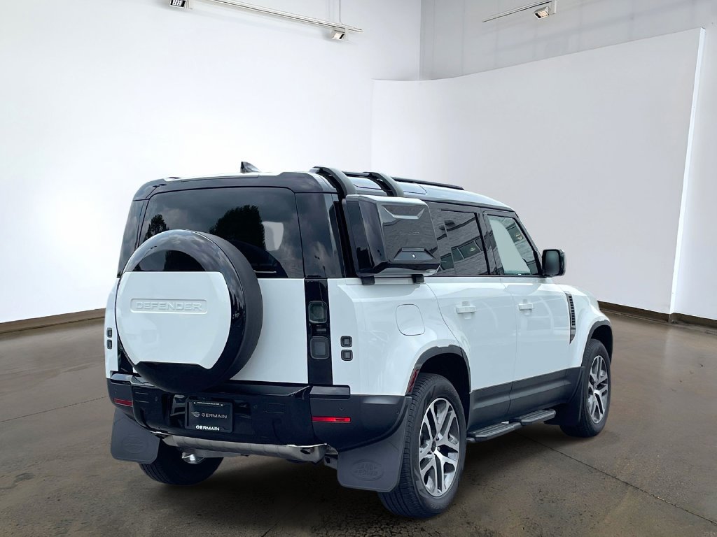 New 2026 Land Rover Defender 110 S AWD/4WD image 4