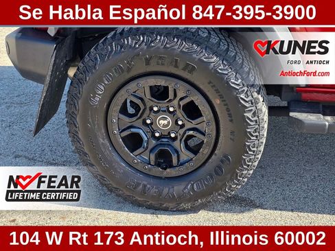 Used 2023 Ford Bronco Wildtrak image 13