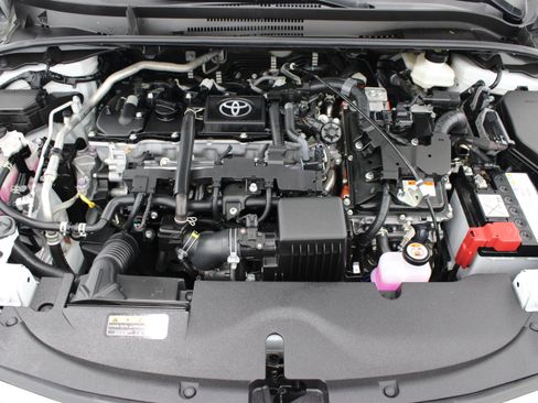 Used 2025 Toyota Corolla XLE FWD image 36