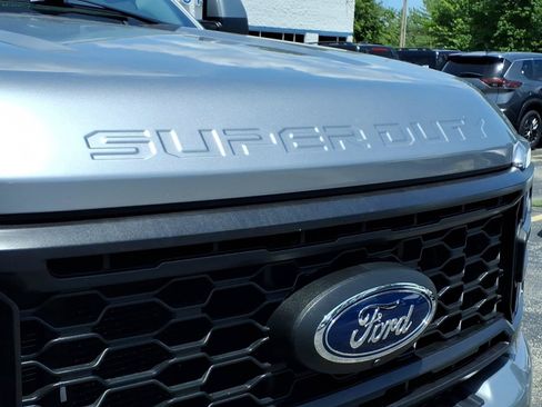 Used 2023 Ford F250 Lariat w/ Lariat Ultimate Package AWD/4WD image 34