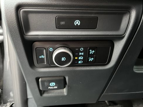 Used 2025 Ford F150 STX w/ Equipment Group 200A image 16