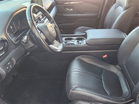 Certified 2023 Honda Pilot Elite image 11