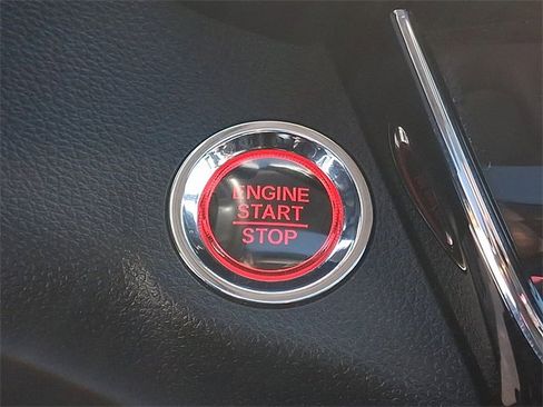 Used 2019 Honda HR-V EX-L image 24