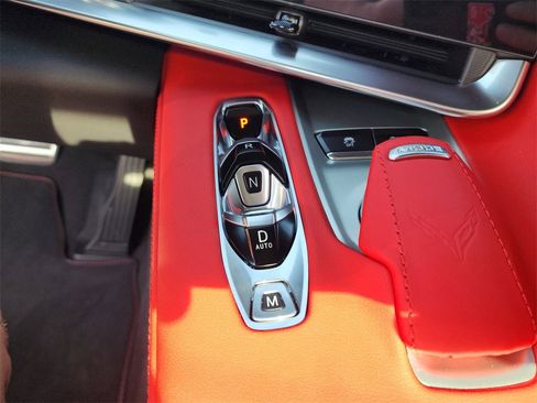 Used 2024 Chevrolet Corvette Z06 image 16